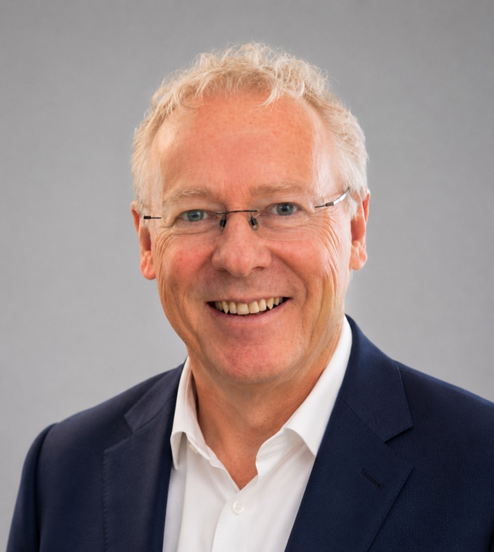 A headshot image of Bryan Beattie.