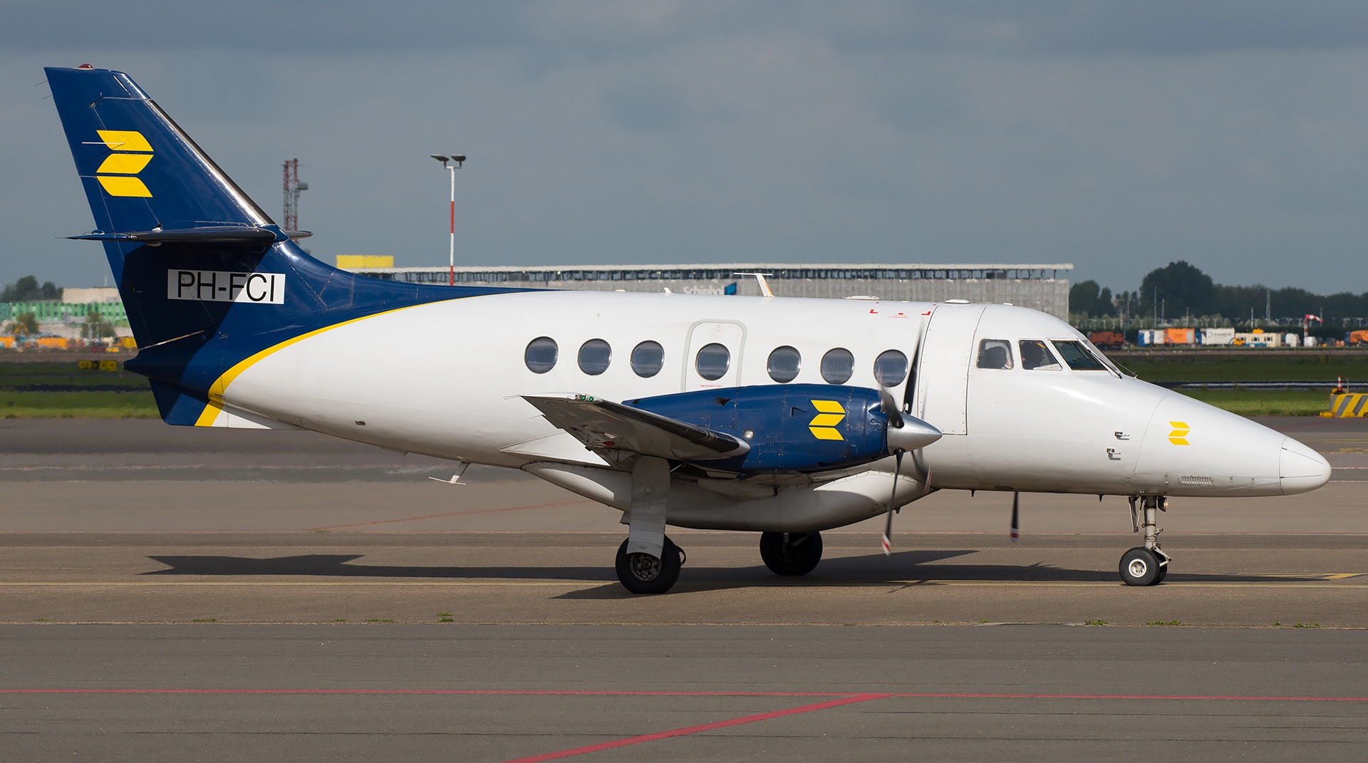 Photo of the plane that will be used for the flights