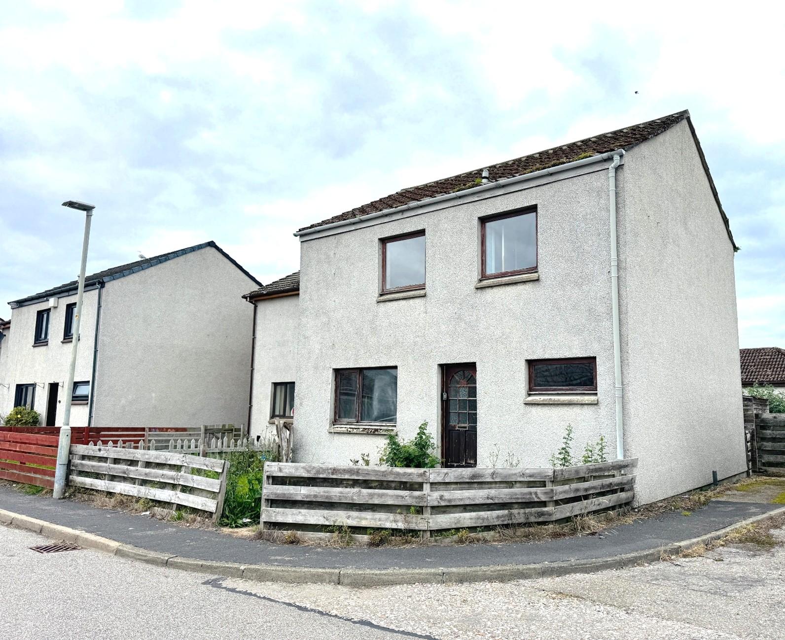 16 Muirfield Drive, Brora